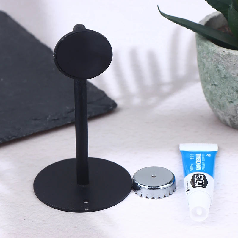 Wall-Mounted Soap Holder, Stainless Steel, Magnetic, No-Drill Installation, Ideal for Bathroom and Kitchen, Drainage Function